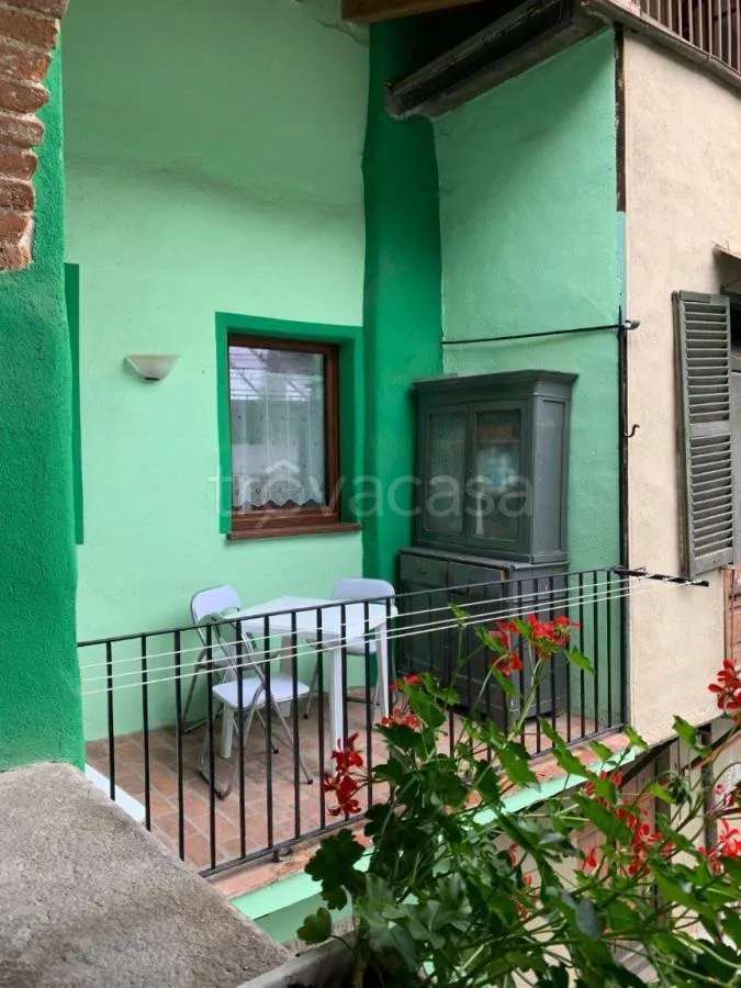 Balcon - Rustic-Style Flat with Sunny Terrace in Vernante