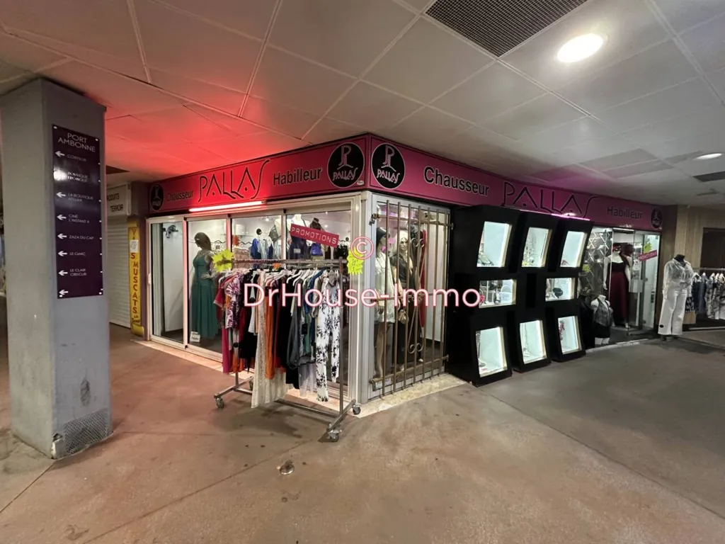 Toad - Commercial Space with Studio in Cap d'Agde