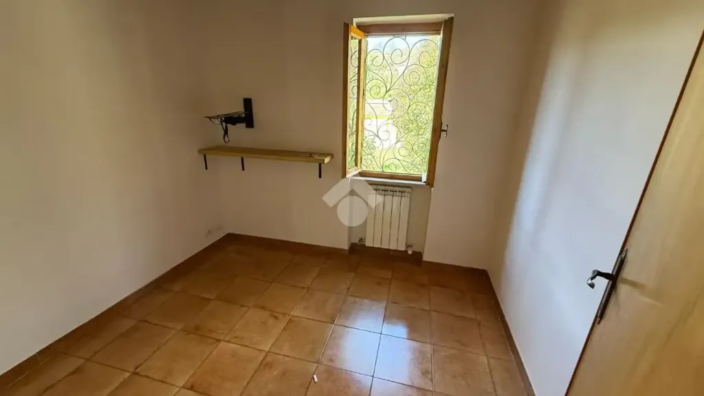 Toad - Independent House with Private Garden in Agosta