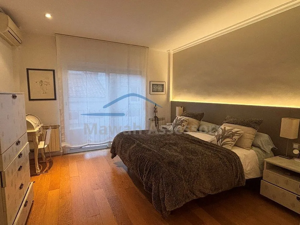 Chambres - Luxury House with Lift in Sabadell Centre