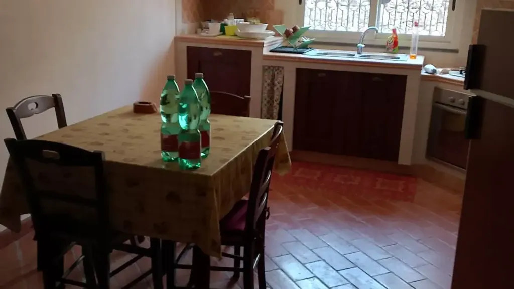 Cucina - Rustic Villa with Fruit Garden in Pedara