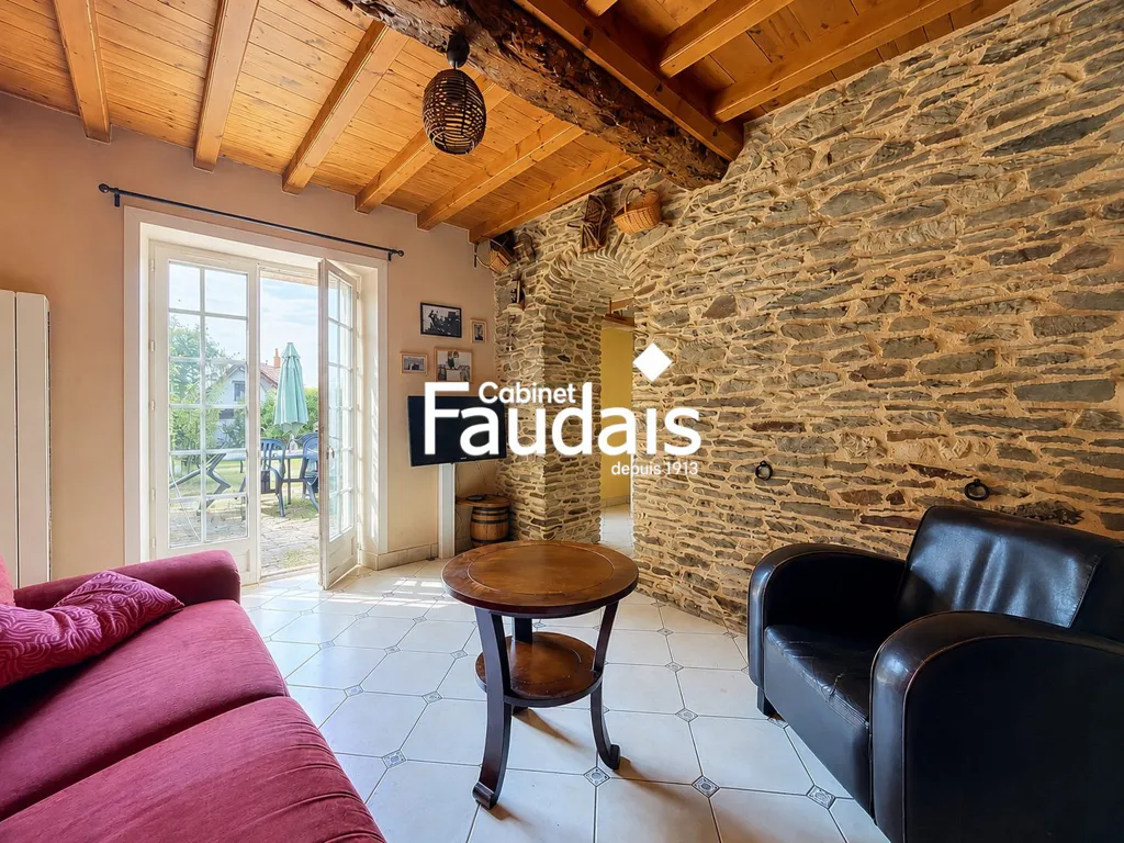 Séjour - Maison en Pierre avec Jardin à Val d'Arry