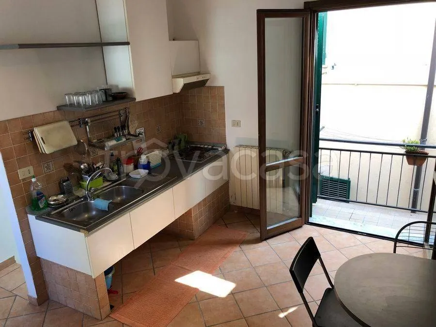 Köök - Semi-Independent Apartment with Sea View in Spotorno