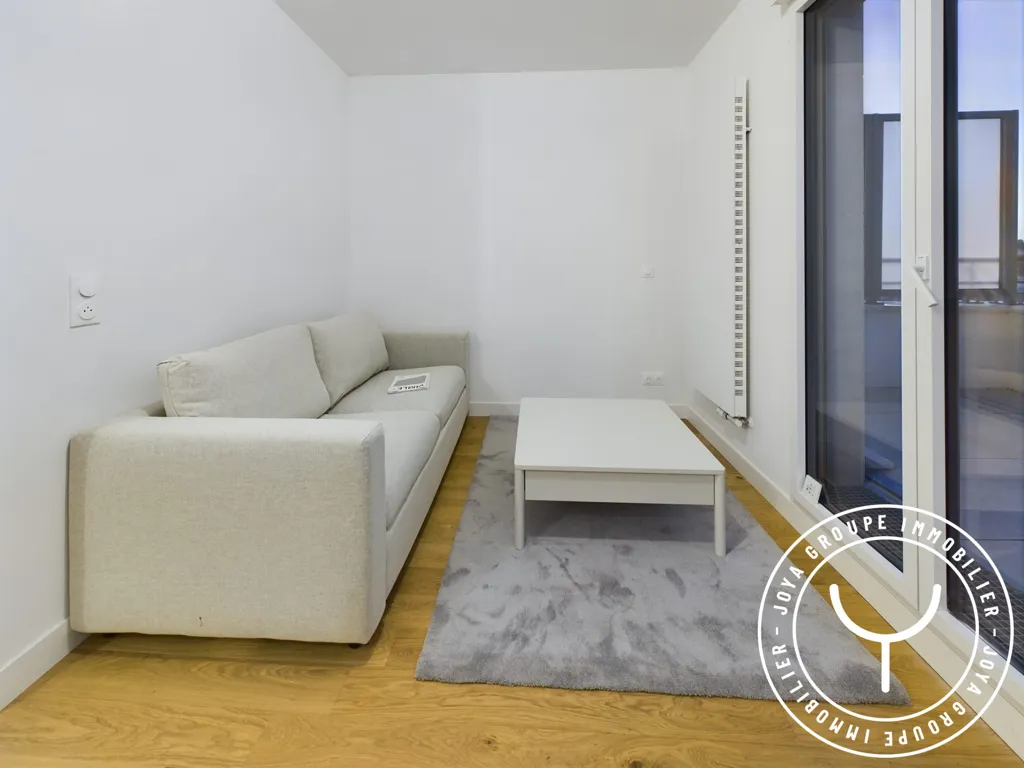 Elutuba - Duplex Flat with Terrace in Clichy