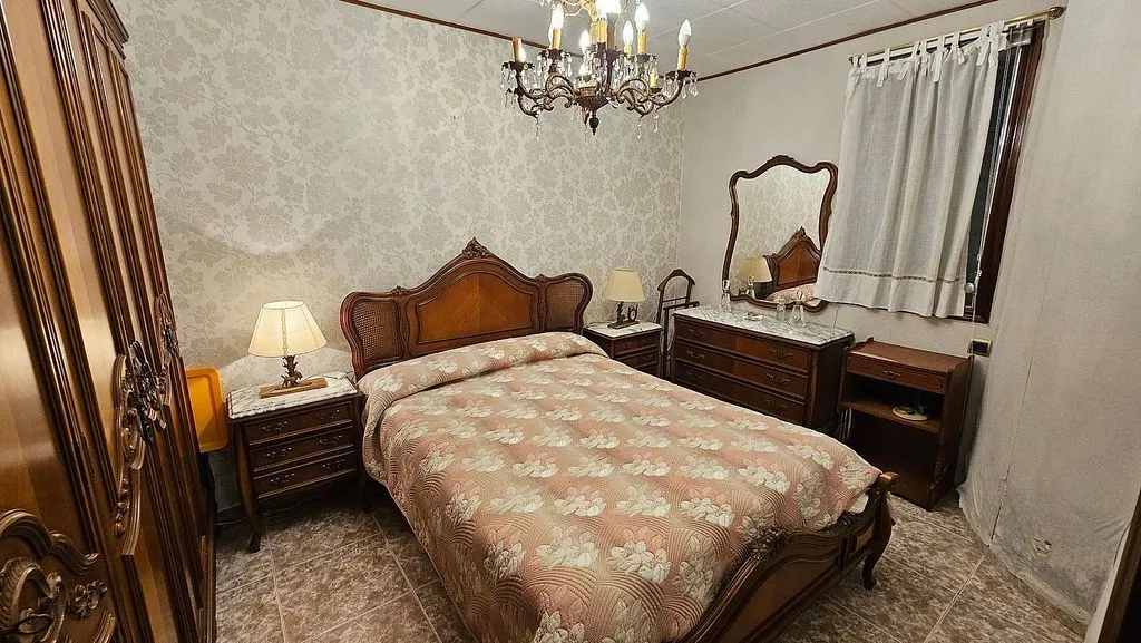 Magamistoad - Flat with South-West View in Nou Eixample Sud