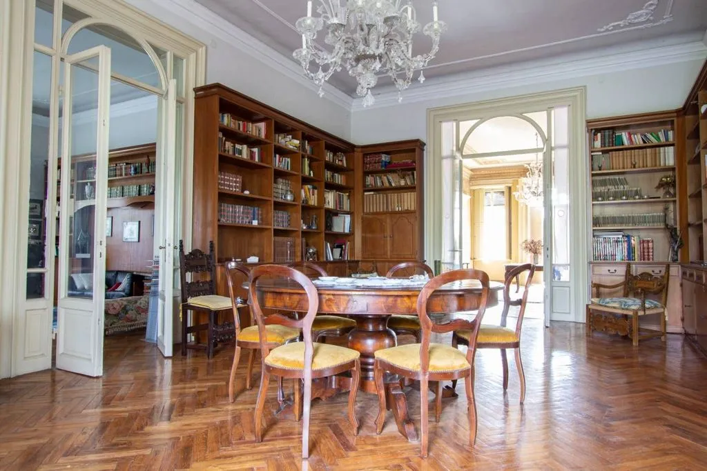 Söögituba - Old Villa with Lake Garda View in Lazise