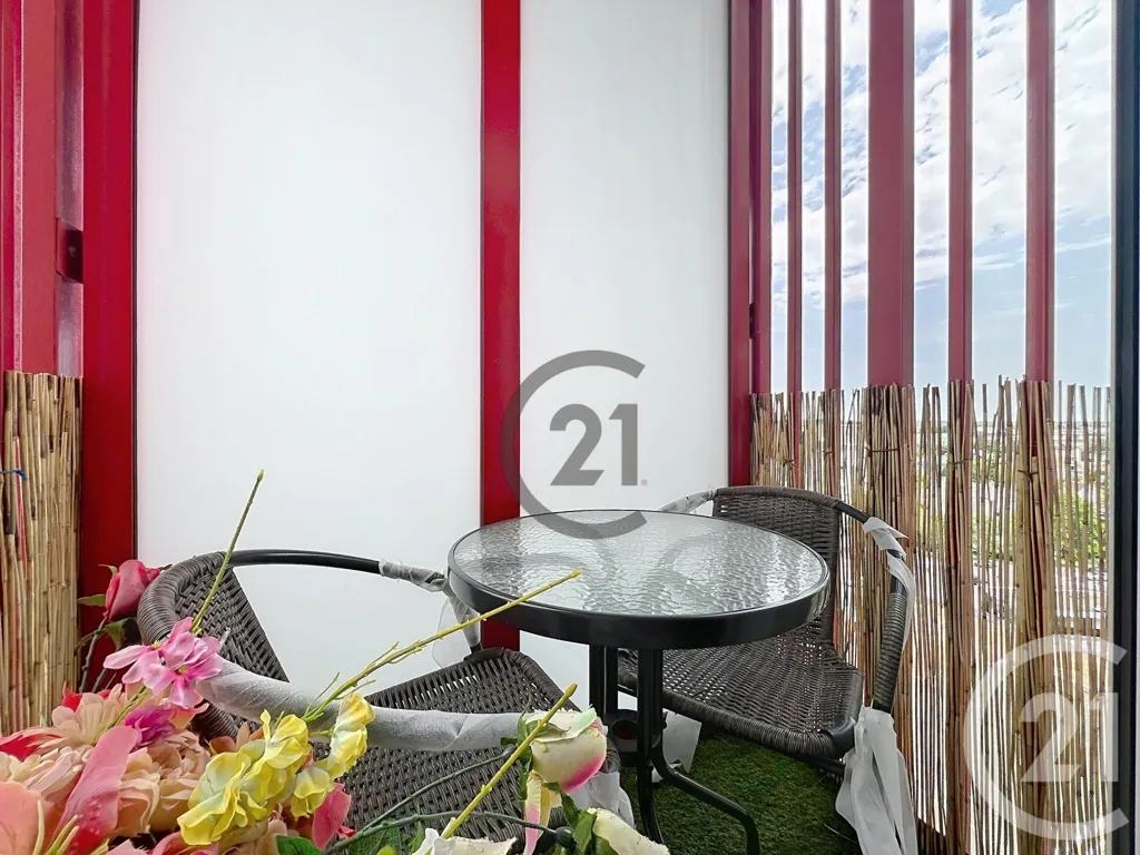 Terrasse - Chambre en Colocation Rénovée avec Balcon à Le Mée-sur-Seine