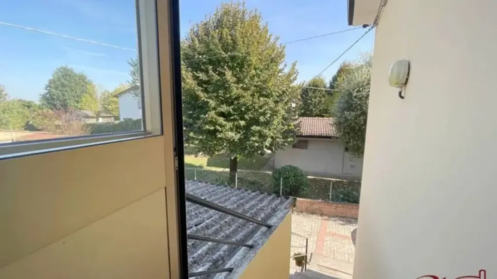 Balcon - Rustic Villa with Terraces in Finale Emilia