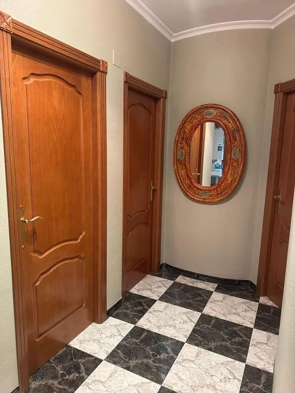 hallway_entrance