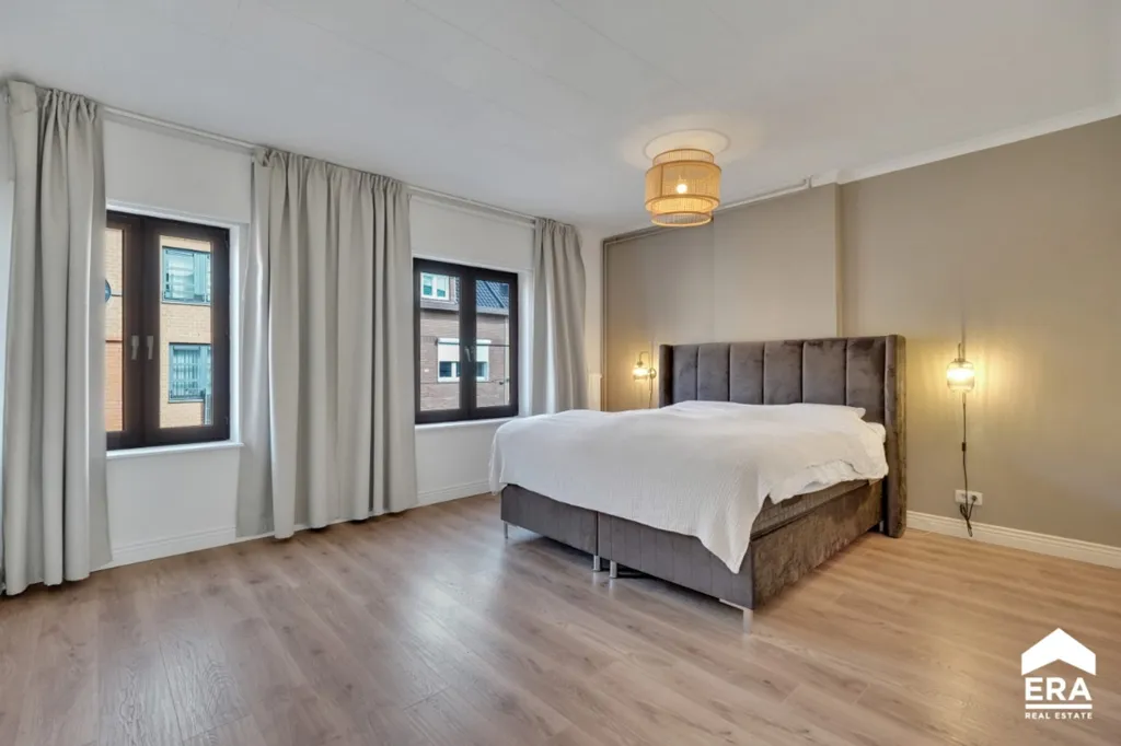 Chambres - Maison de 3 Chambres avec Terrasse à Hasselt