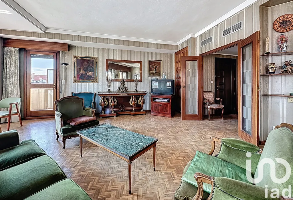 Elutuba - Spacious 5-Bedroom Flat with Terrace in Zaragoza