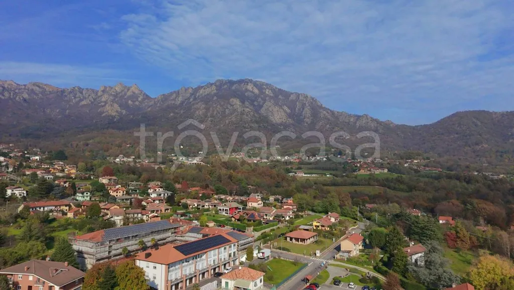 Luxury Apartment with Balcony in Cantalupa