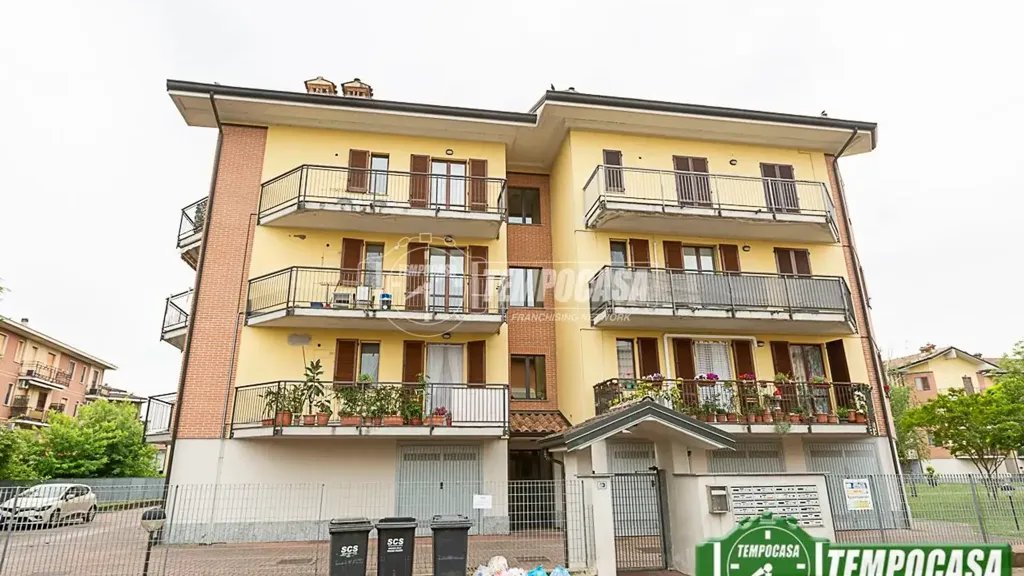 Extérieur - 3-Bedroom Apartment with Balcony in Spino d'Adda