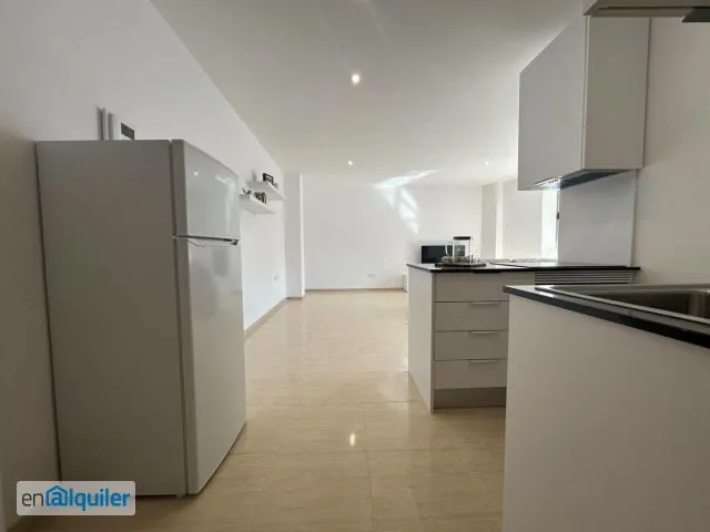 Cuisine - Modern Flat with Office Kitchen in Burriana