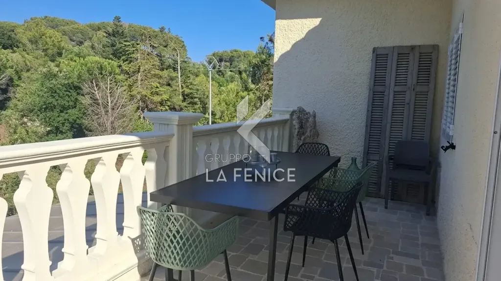Balcon - Rustic Trulli and Villa in Martina Franca