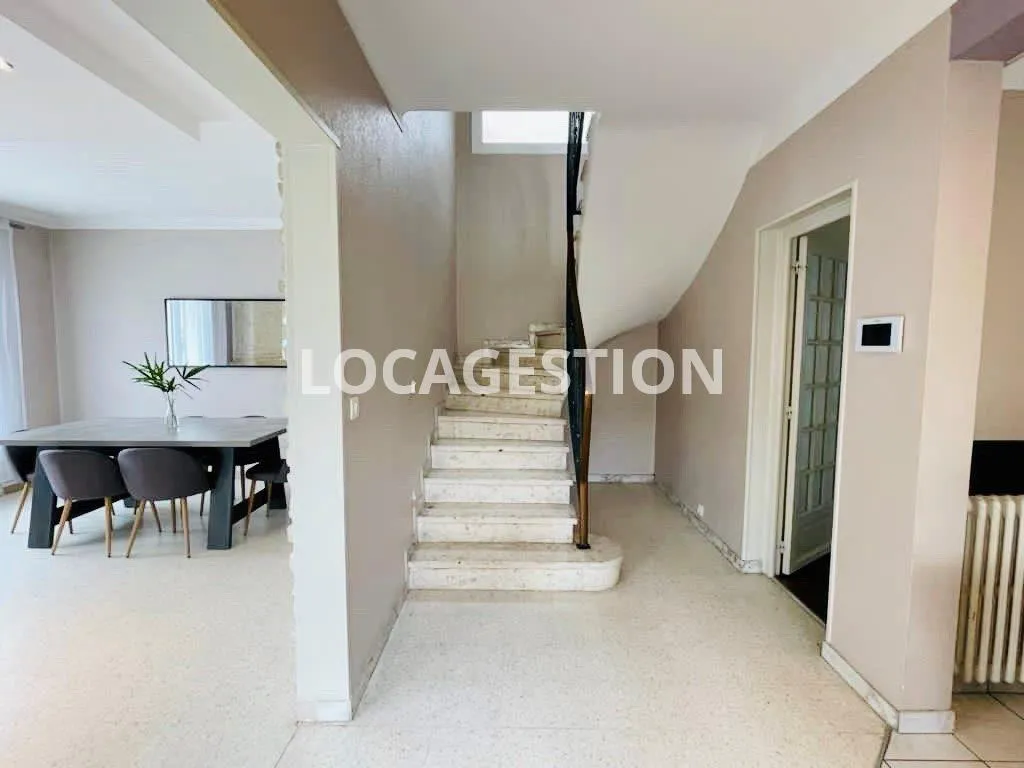 Esik - Furnished House with Pool in Toulouse