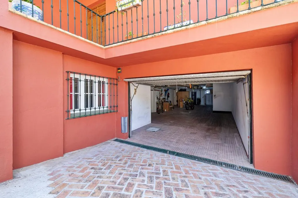 Terrasse - Exclusive Villa with Private Pool in Torrequebrada