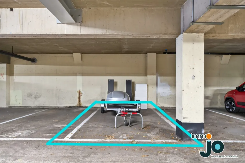 Garage - Appartement avec Vue sur le Port à Ostende