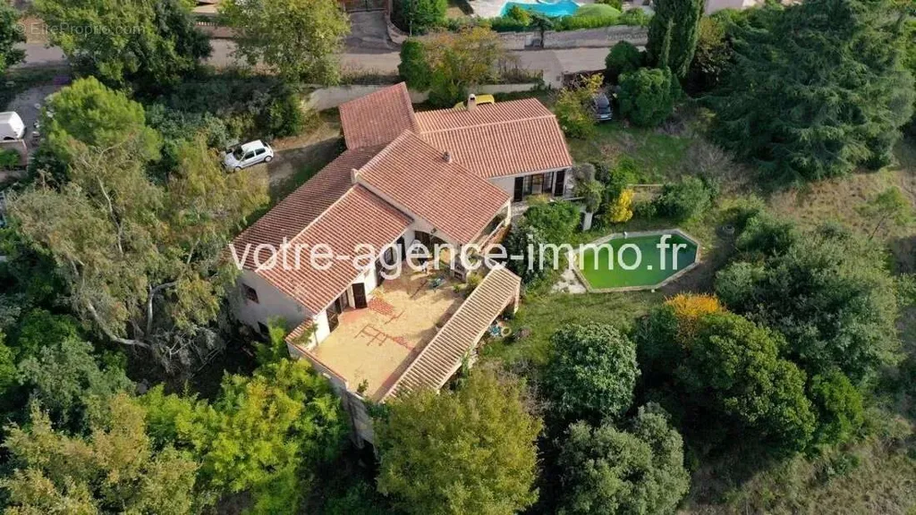 Õhuvaade - Provençal House with Pool in La Gaude
