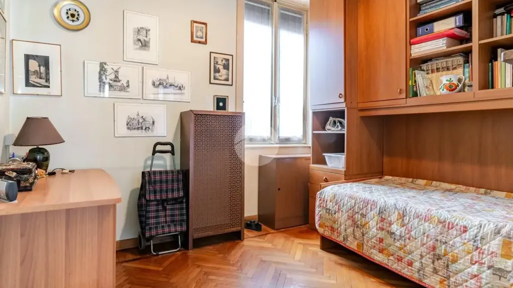 Magamistoad - Duplex with Balcony in Milan