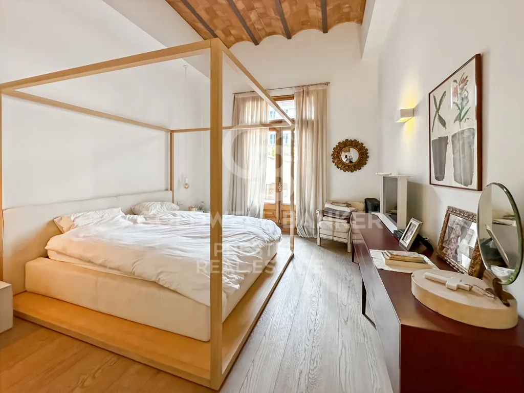 Magamistoad - Flat with Large Terrace in Eixample, Barcelona