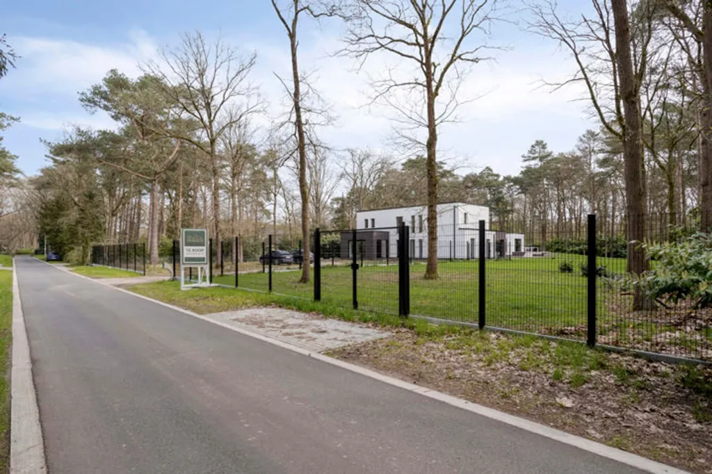 Esterno - Villa with Pool and Office in Grobbendonk