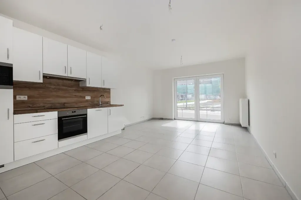 Köök - Contemporary Studio with South Orientation in Péruwelz