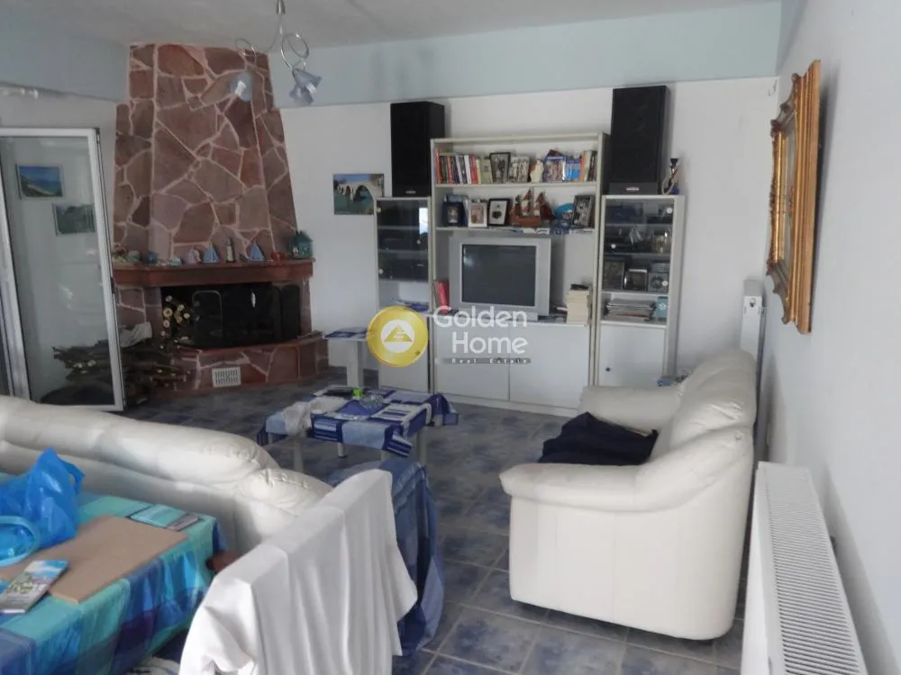 Elutuba - Modern Villa with Sea and Mountain Views in Oreoi