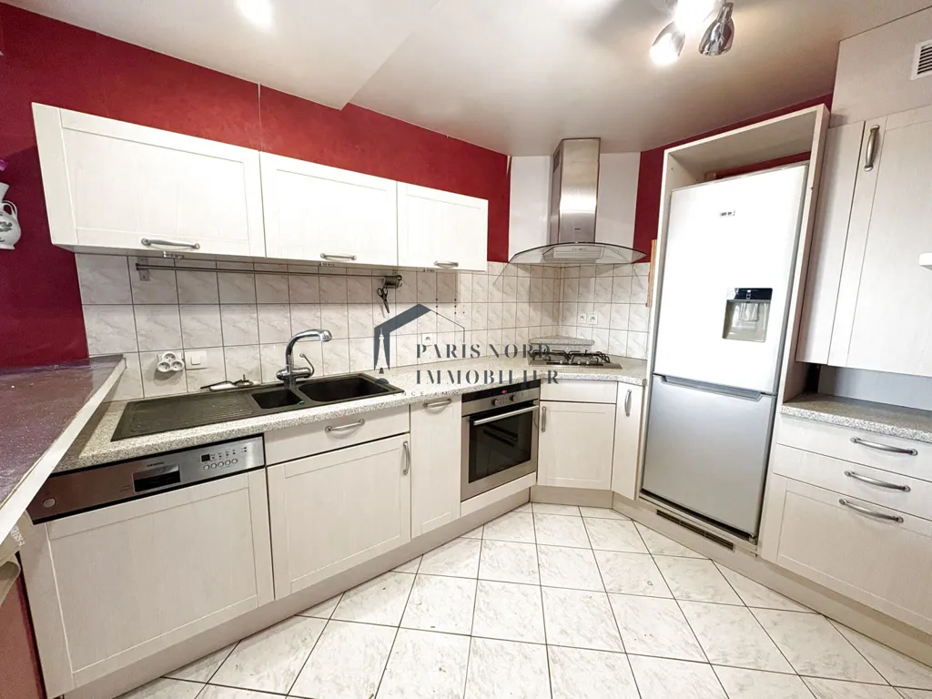 Cuisine - Appartement F4 avec Balcon dans le Quartier Prisé du Blanc-Mesnil