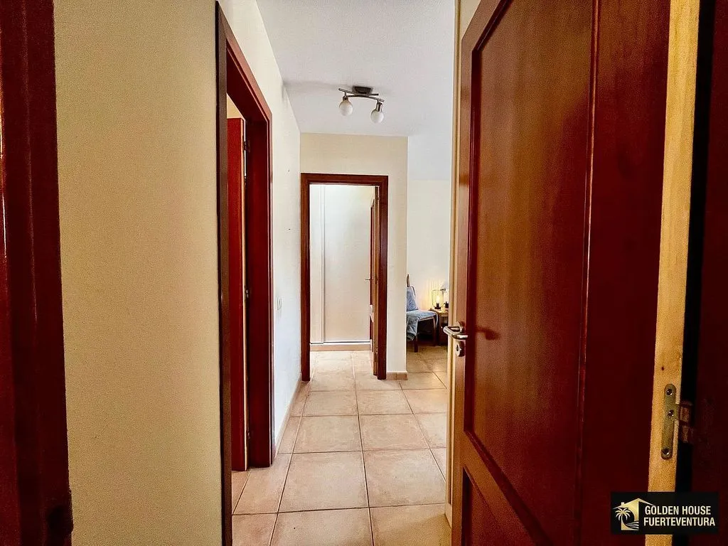 hallway_entrance