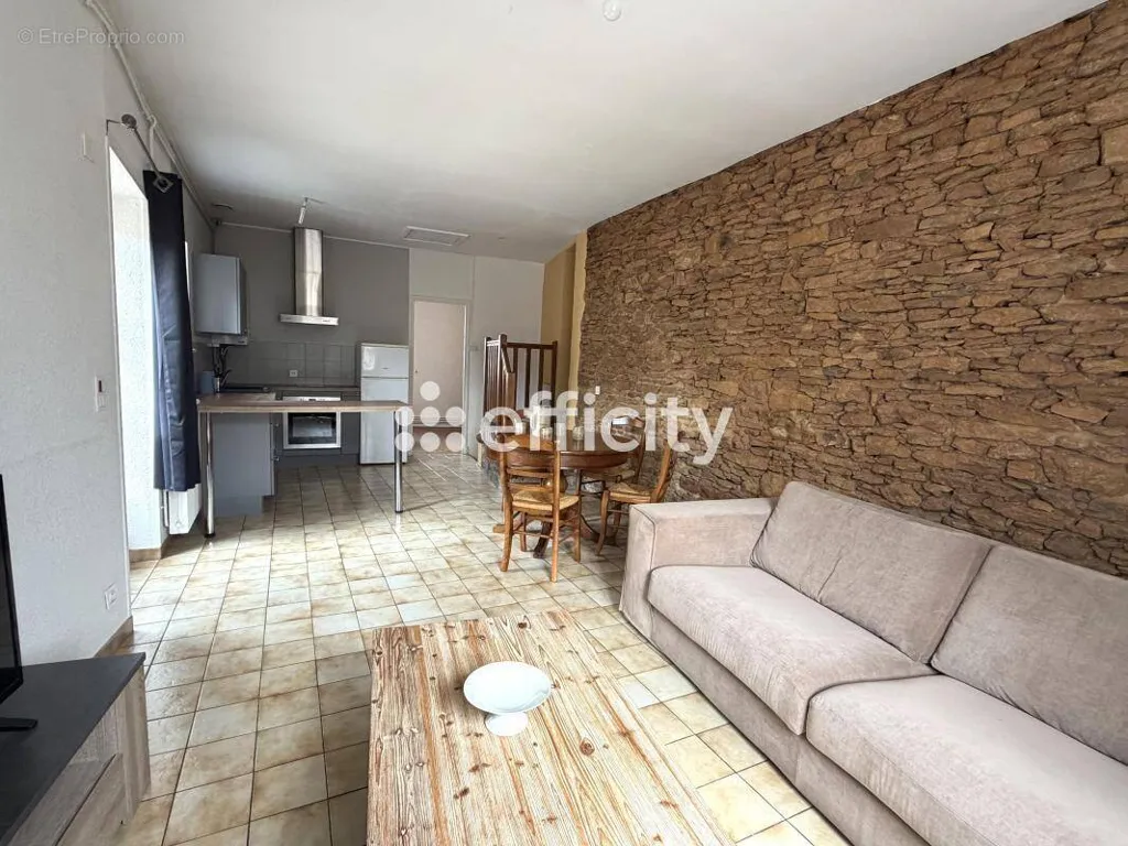 Soggiorno - T3 Apartment with Parking in Cogny