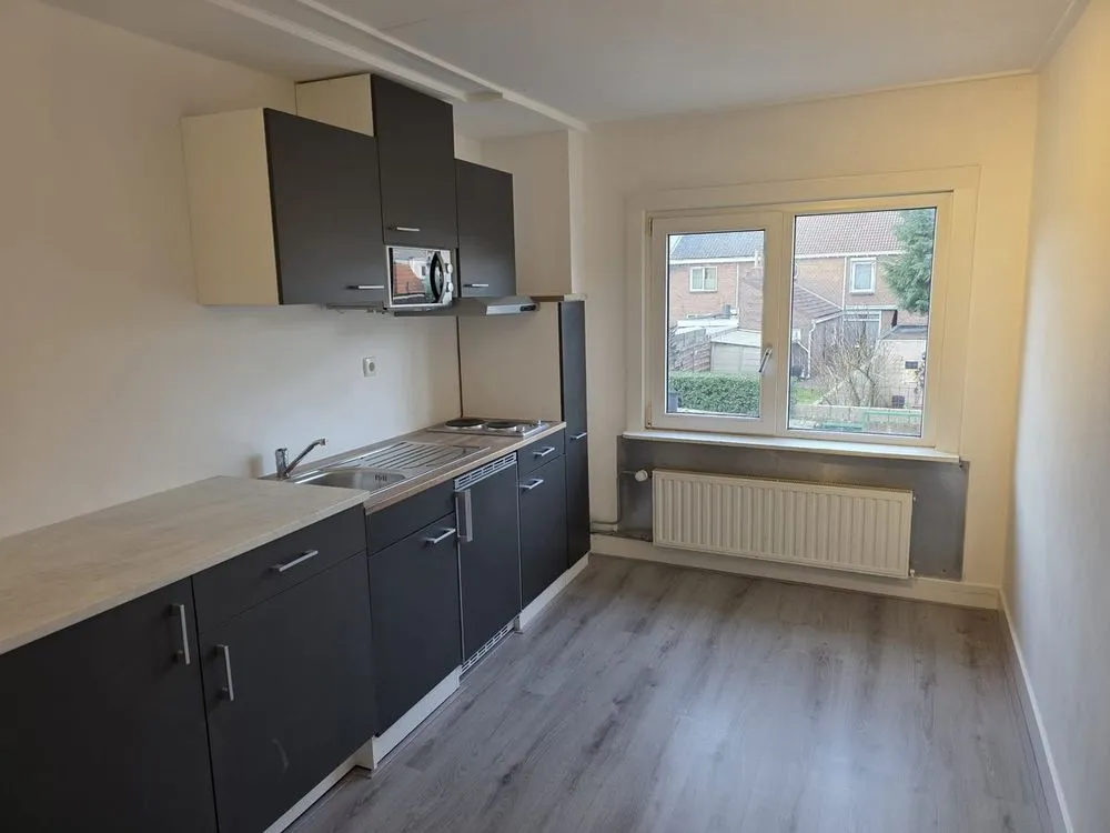 Cuisine - Semi-Studio in Renovated Building, Tilburg