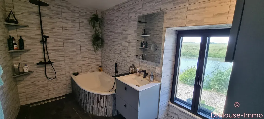 Bathrooms - Country House with Pool near Fontenay