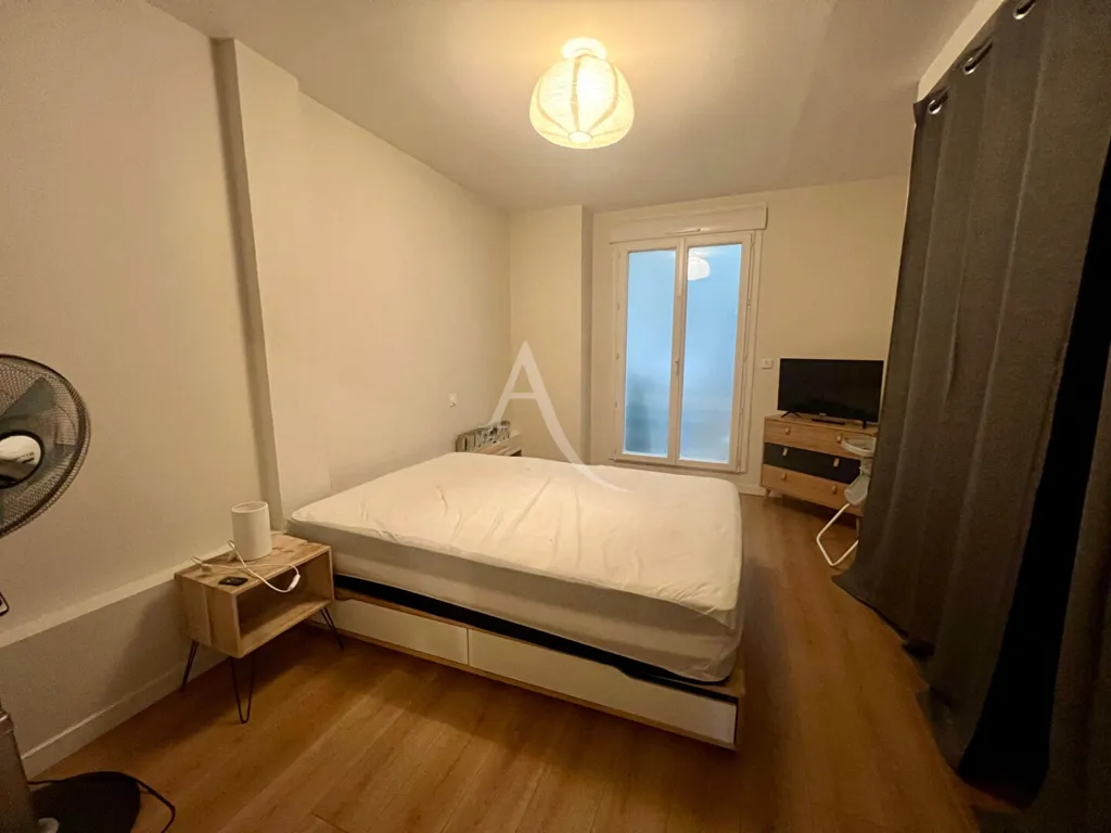 Chambres - Appartement Meublé avec Terrasse à Carcassonne
