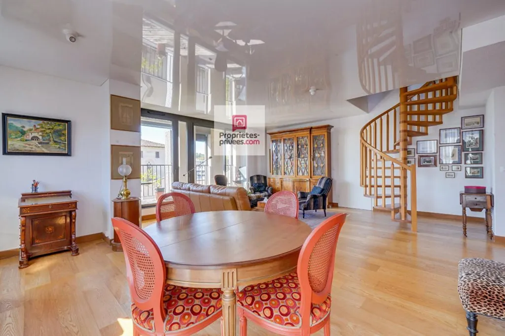 Söögituba - Luxury Duplex Flat with Loggia in Mérignac