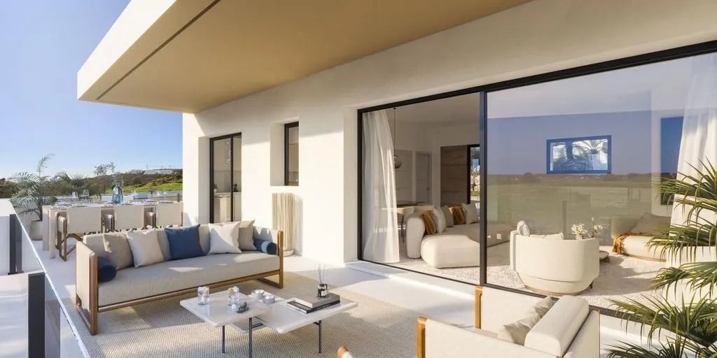 Terrass - New-Build House with Pool in Estepona