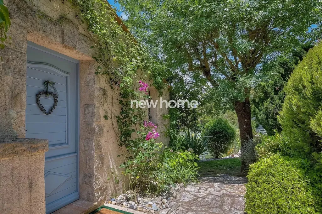 Aed - Provencal Villa with Pool in Cannes Hinterland