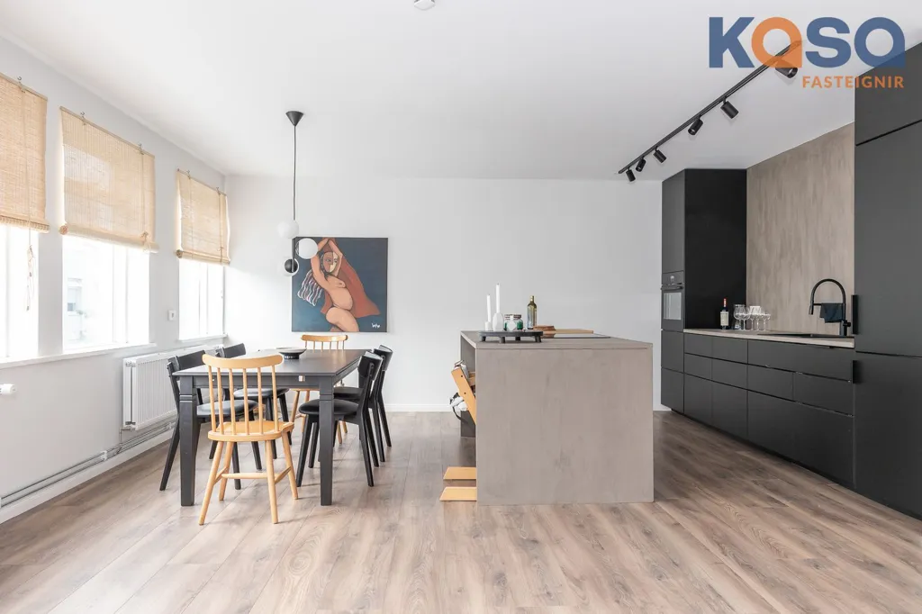Salle à manger - Apartment with Open Plan Living in Akureyri