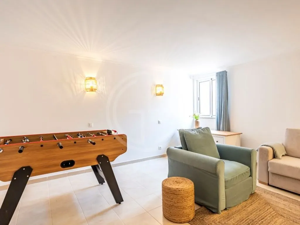 Pièces - Duplex T2 with Private Garden in Lagoa