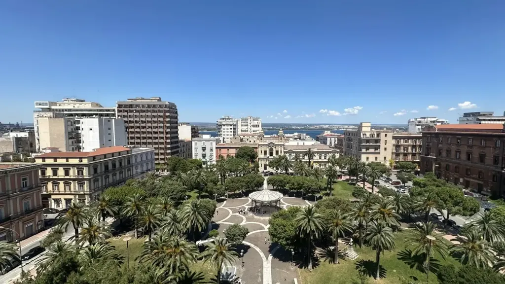 Penthouse with Sea Views in Taranto