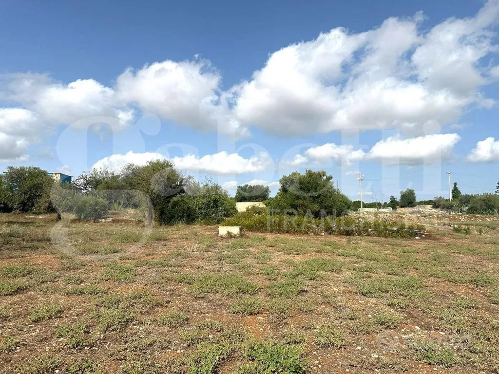 Aed - Buildable Land with Sea View in Noto