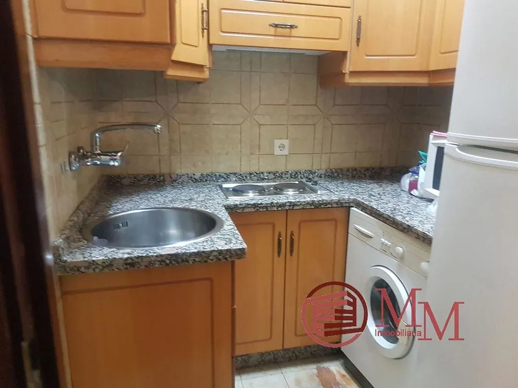 Cuisine - Air-Conditioned Flat in City Centre
