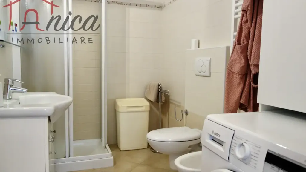 Salles de bain - Modern Apartment with Balcony in Trento