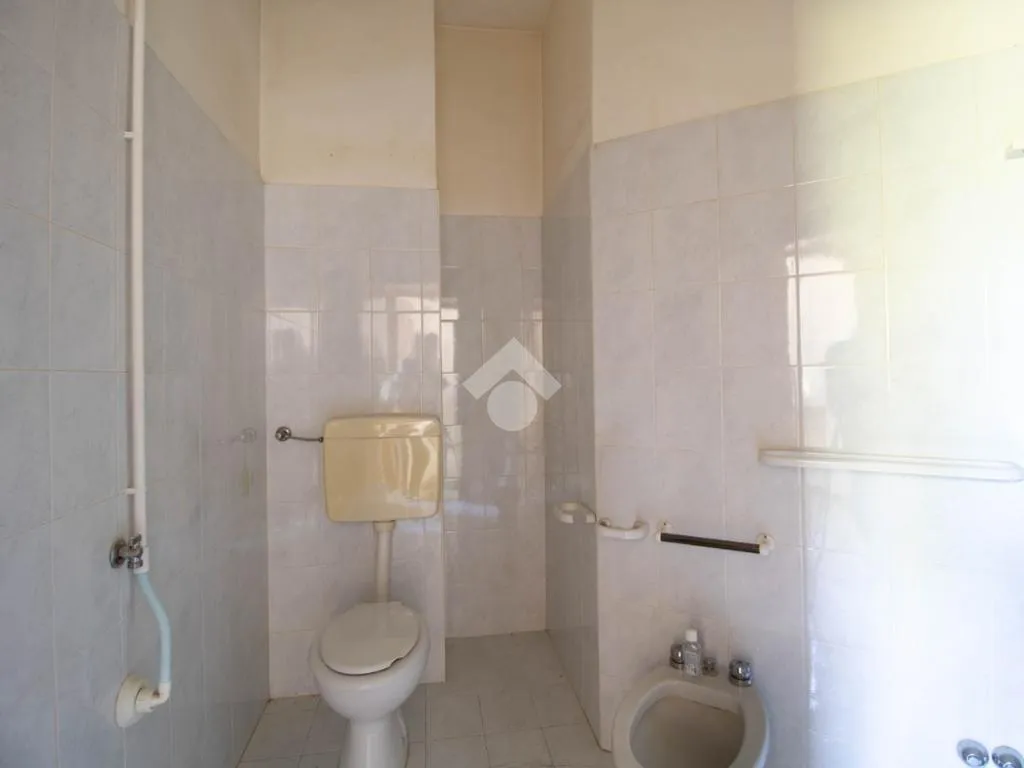 Bagni - Panoramic 3-Bedroom Apartment in Tortoreto