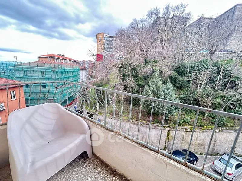 Rõdu - Bright Apartment with Balcony in Potenza