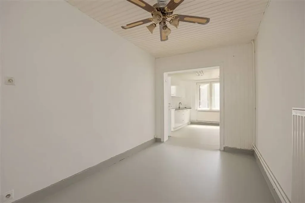 Pièces - Duplex avec 4 Chambres et Beaucoup de Lumières à Hoboken