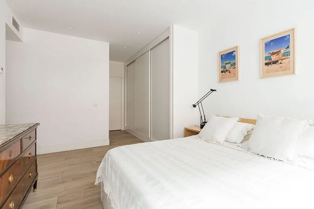 Magamistoad - Penthouse with Pool in Modesto Lafuente
