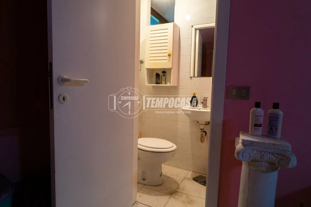 Salles de bain - Duplex Apartment with Terrace in Sassonia