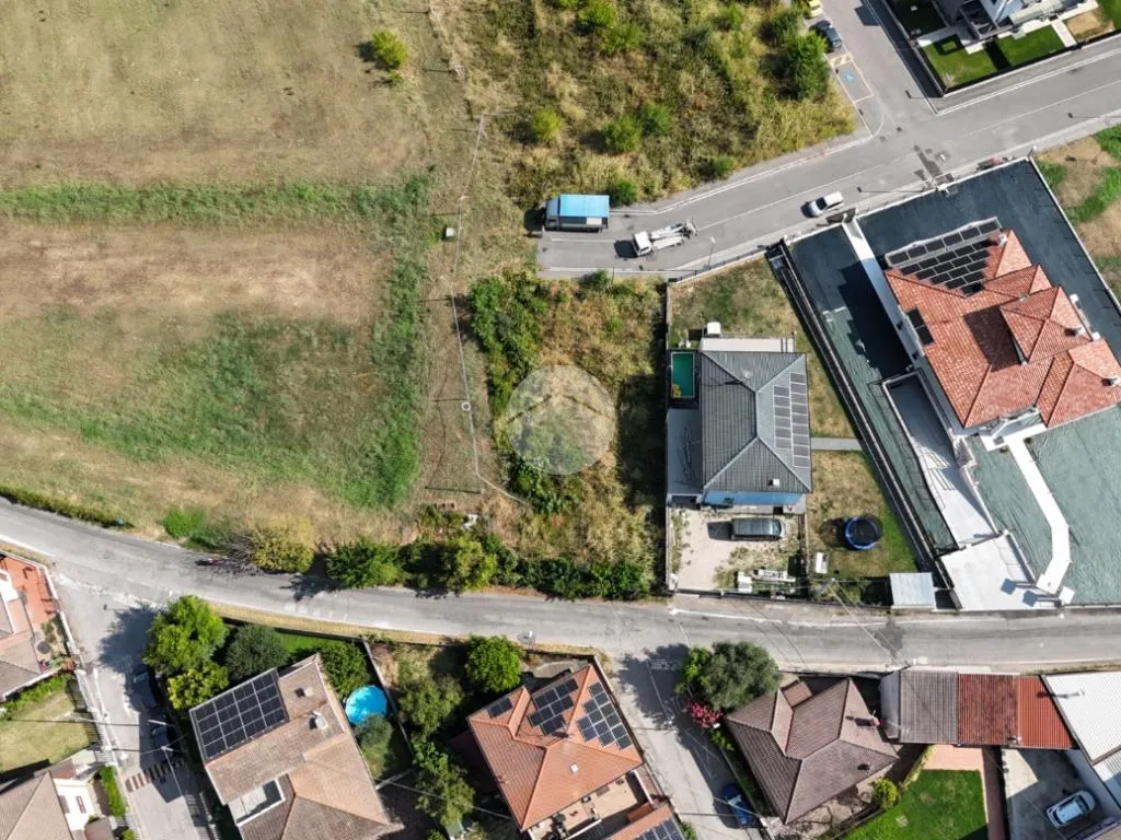 Vista aerea - Buildable Plot with Approved Project in San Giovanni Lupatoto