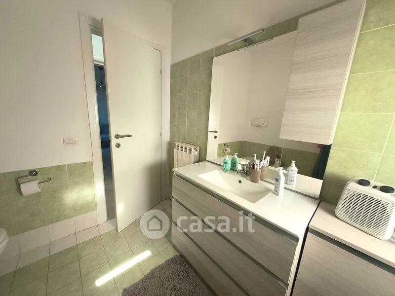 Badezimmer - Trilocale with Private Garden in Tavullia